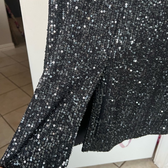 Mac Duggal Black Sequin Long Sleeve Dress 26940 NWT - Picture 7 of 10